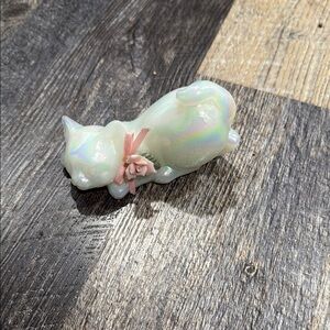 Fenton Pearlescent Cat Figurine with Pink Bow